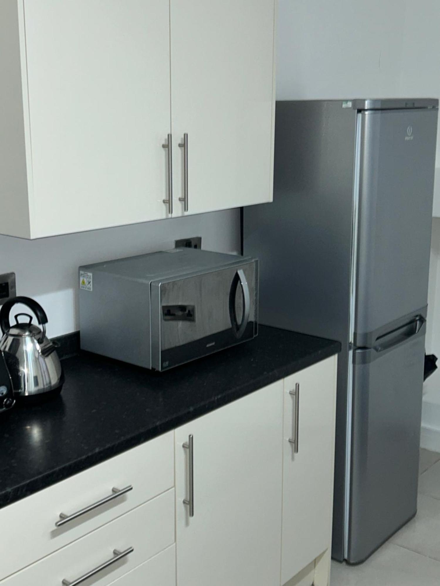 Lovely 1 Bed Apartment In Salford Mánchester Exterior foto